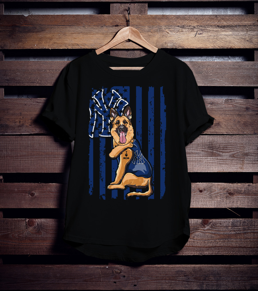 German Shepherd New York Yankees I Love Mom T-Shirt