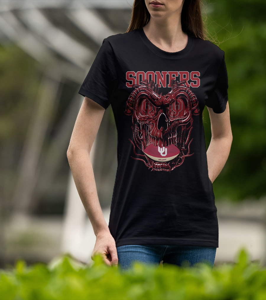 Sooners Dragonskull Football OU Logo Skull T-Shirt