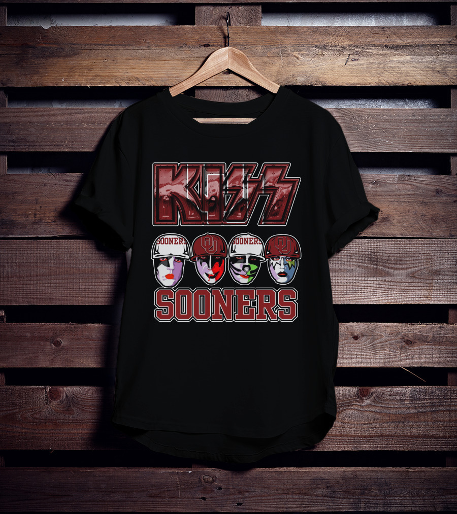 KISS Sooners Oklahoma Faces In Makeup And Hats T-Shirt