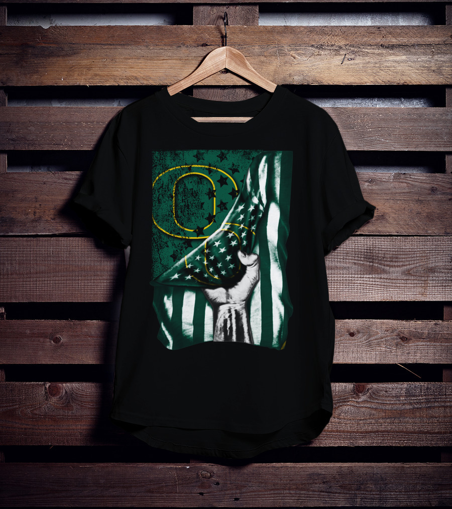 Oregon Ducks American Flag Fist And Stars T-Shirt