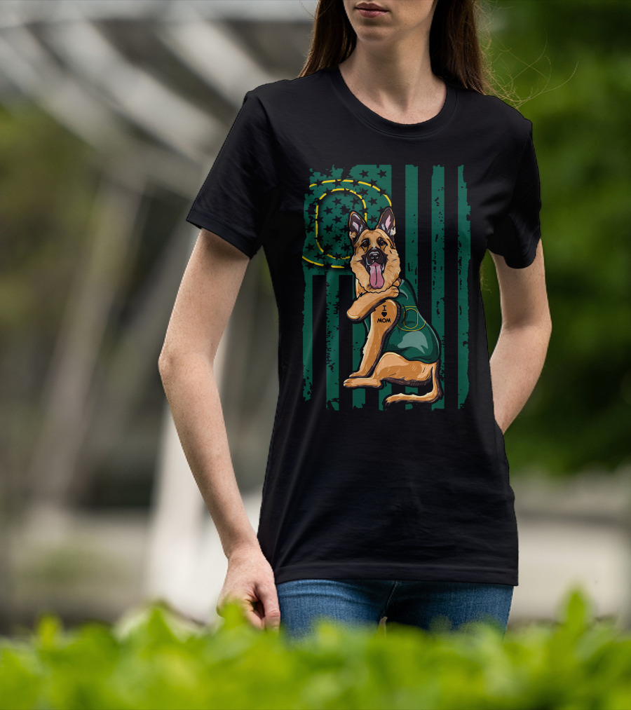 German Shepherd Oregon Ducks I Heart Mom Green Flag T-Shirt