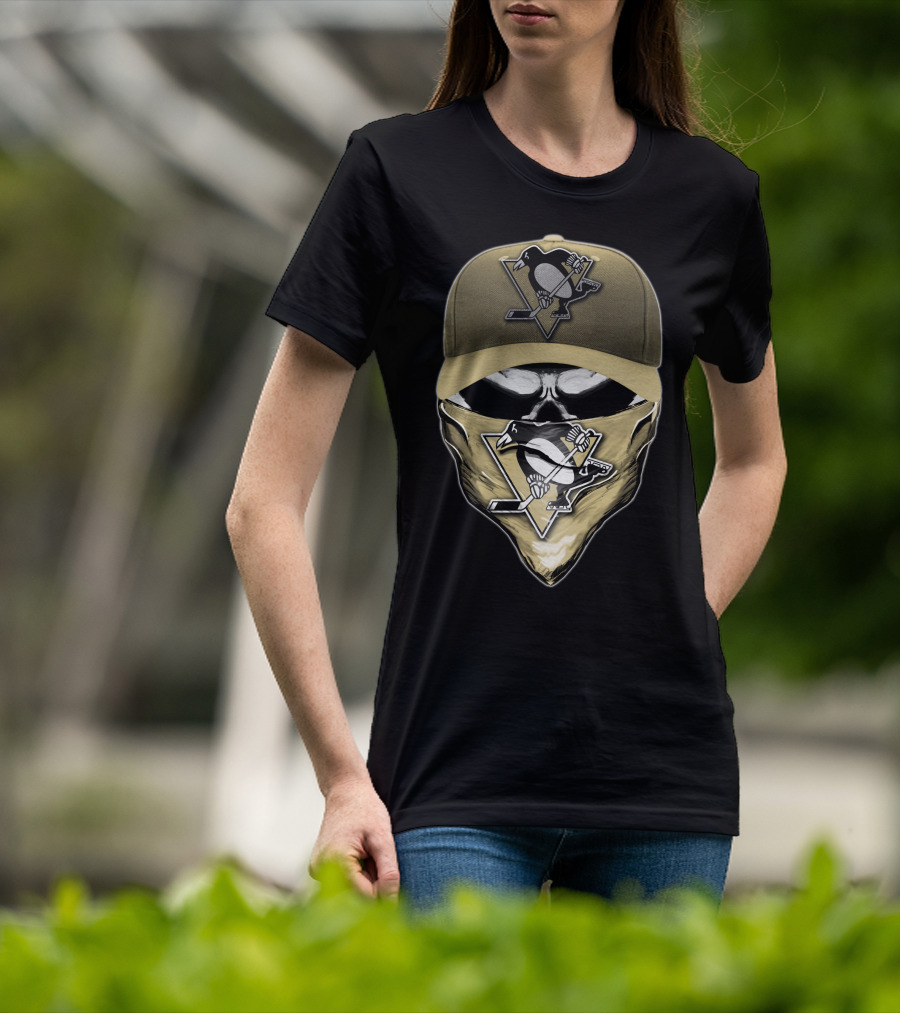 Skull With Pittsburgh Penguins Logo Hat And Bandana T-Shirt