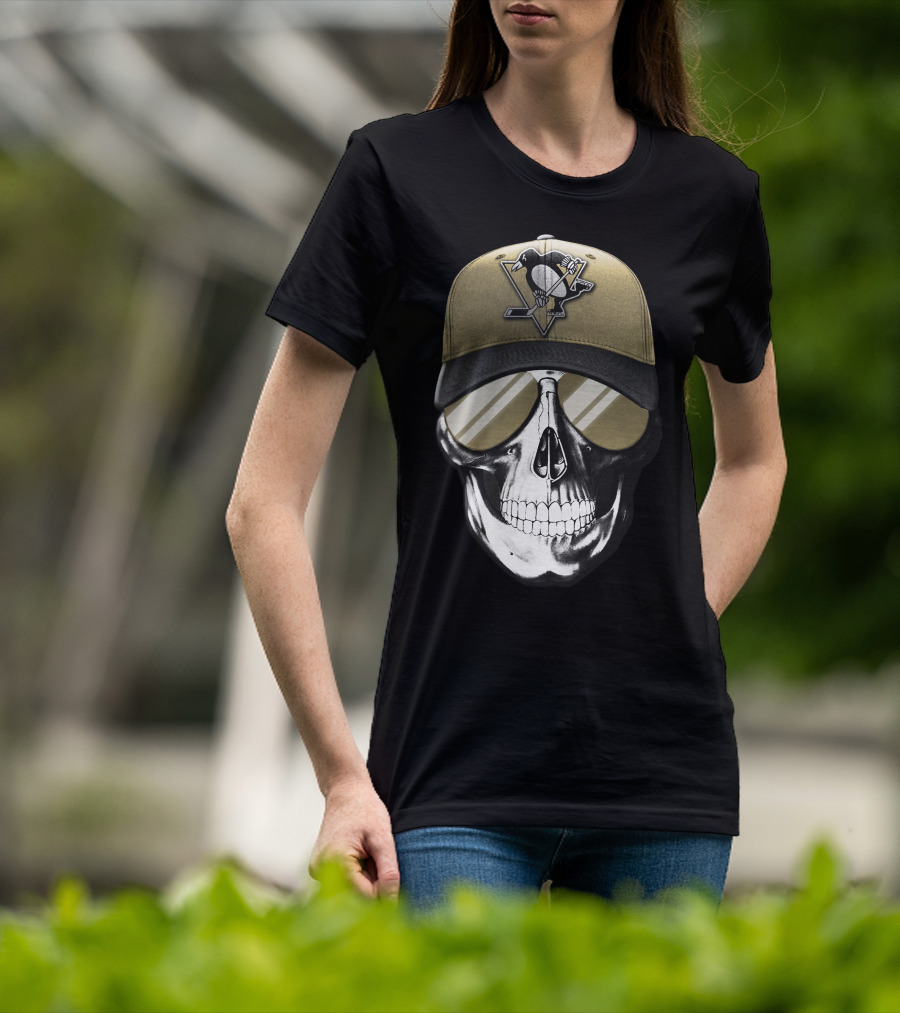 Pittsburgh Penguins Skull Hat Hockey Fan T-Shirt