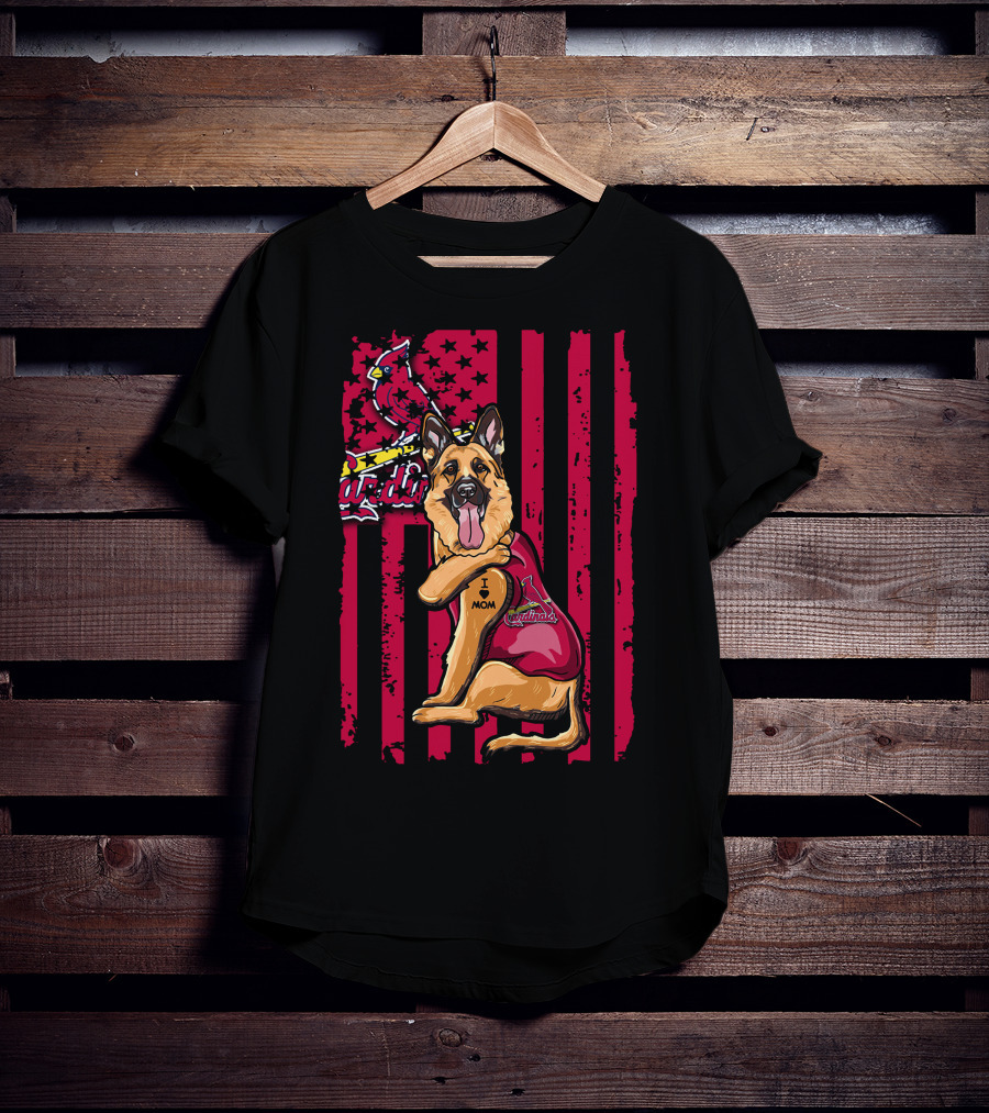 German Shepherd I Mom St. Louis Cardinals T-Shirt