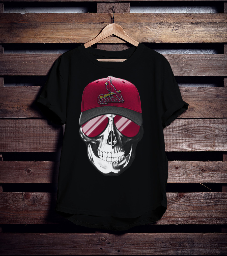 Skull With St. Louis Cardinals Cap And Sunglasses T-Shirt