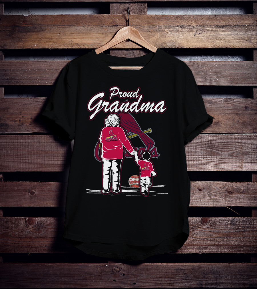 Proud Grandma St. Louis Cardinals T-Shirt