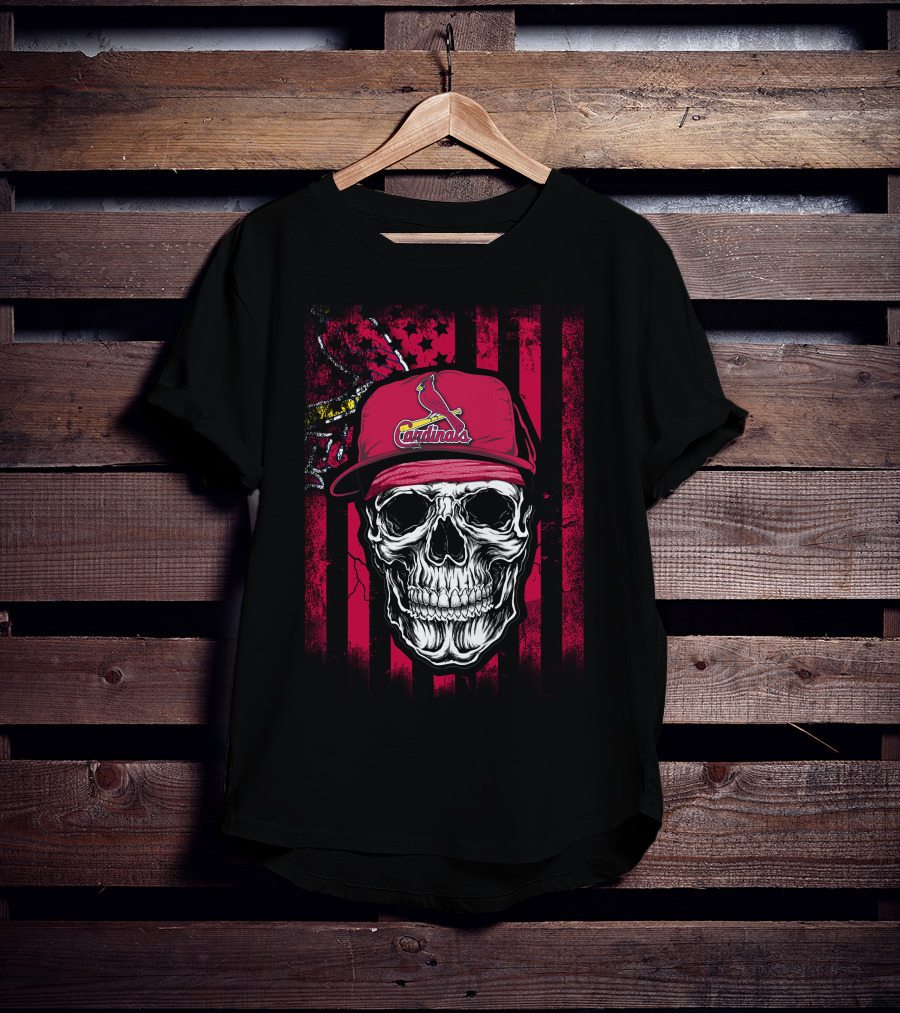 Skull St. Louis Cardinals Hat With American Flag Background T-Shirt