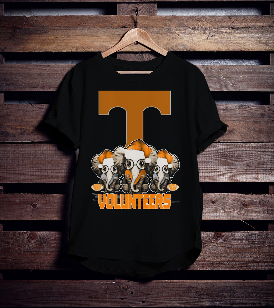 Three Elephants With Santa Hats Tennessee Volunteers T-Shirt