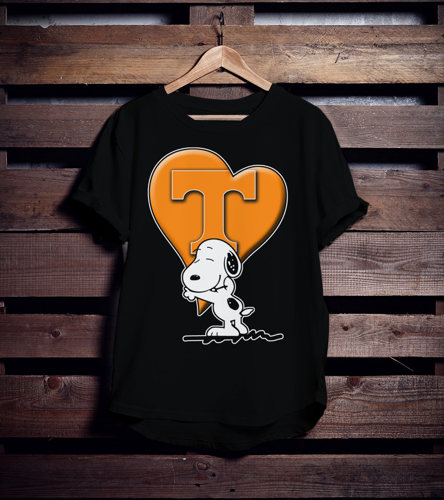 Snp V1 Tennessee Volunteers Snoopy Heart T-Shirt