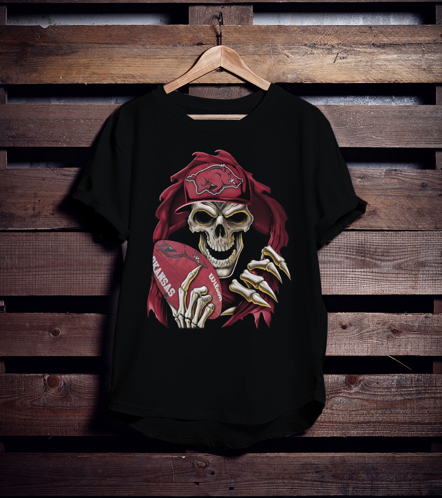 Skullbong Arkansas Razorbacks Skeleton Holding Football With Razorback Cap T-Shirt