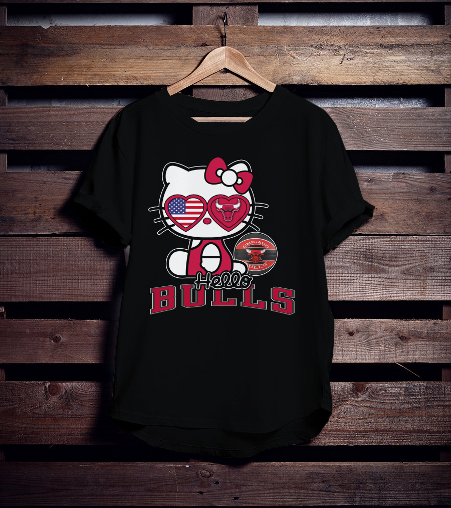 Hello Kitty Chicago Bulls USA Fan T-Shirt