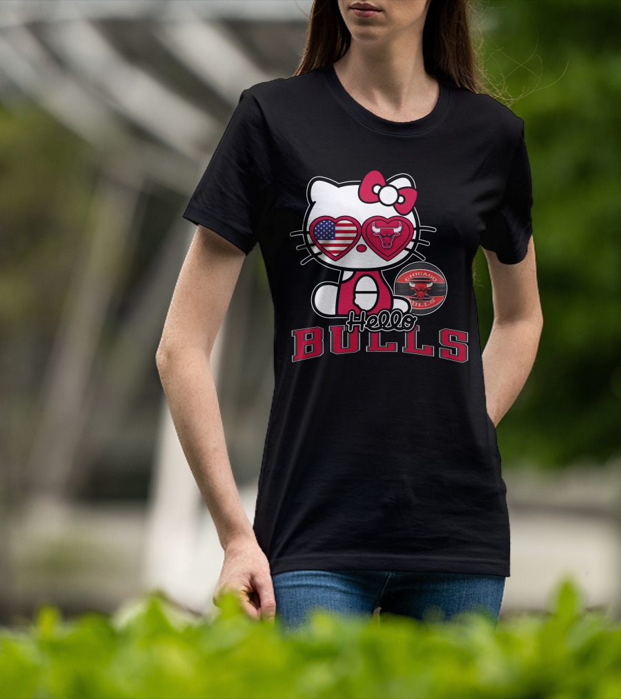 Hello Kitty Chicago Bulls USA Fan T-Shirt