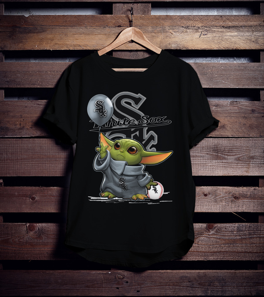 Yoda Chicago White Sox Balloon Baseball T-Shirt