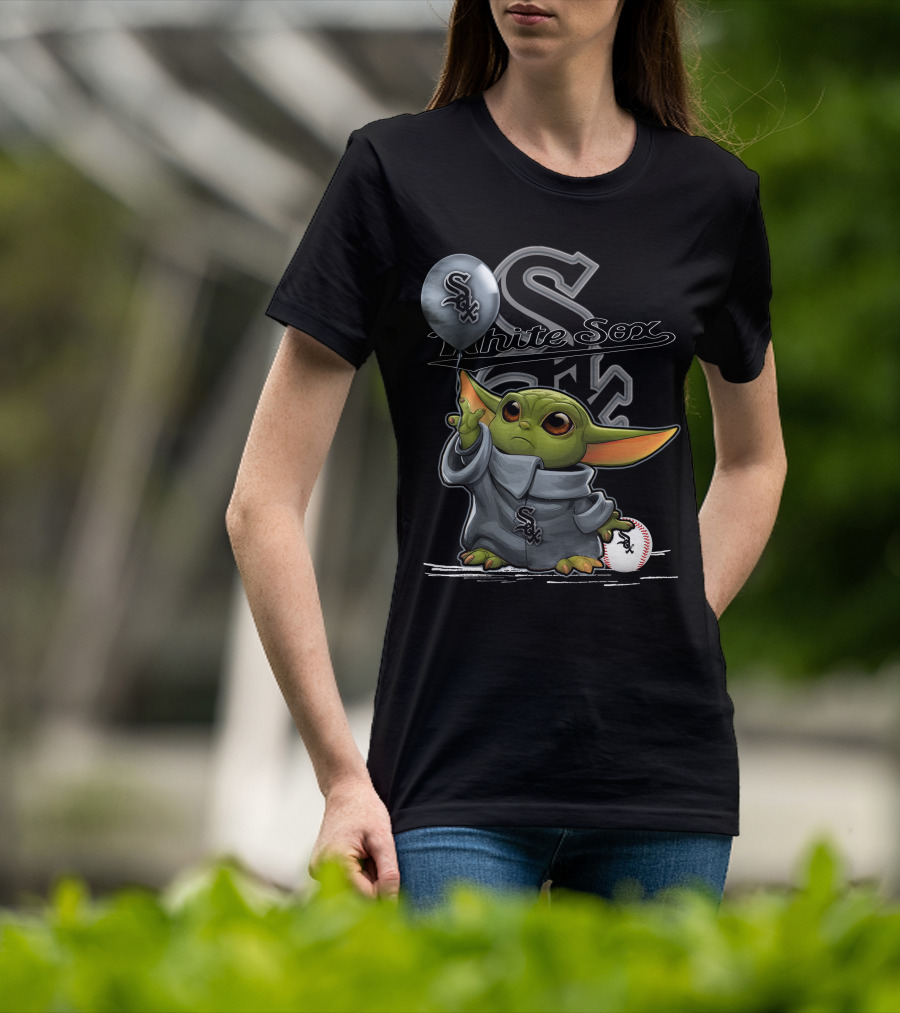 Yoda Chicago White Sox Balloon Baseball T-Shirt