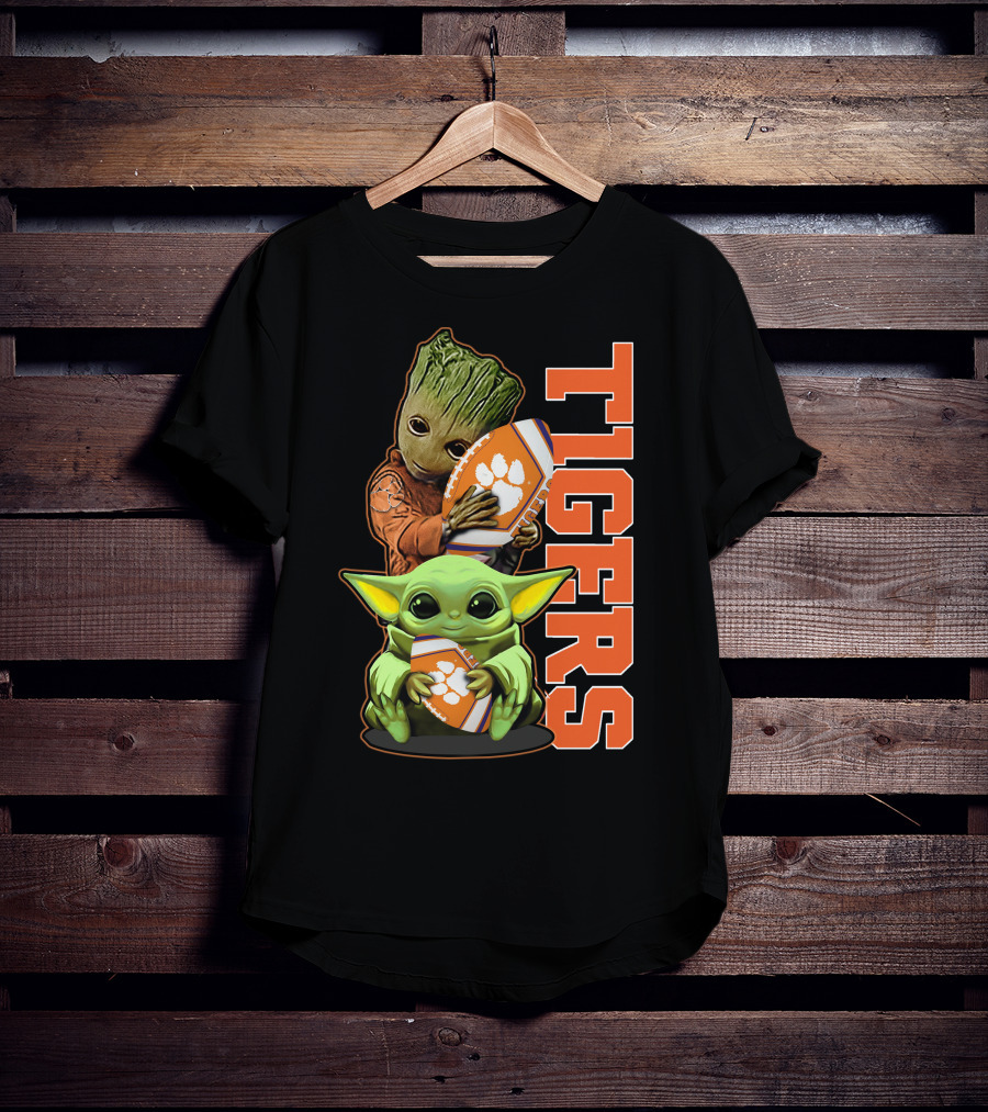 Grzd Clemson Tigers Groot Baby Yoda Football T-Shirt
