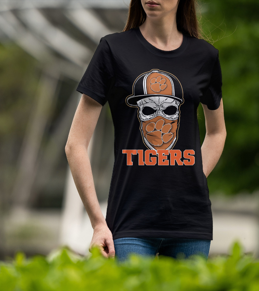 Clemson Tigers Skull Hat Paw Bandana T-Shirt