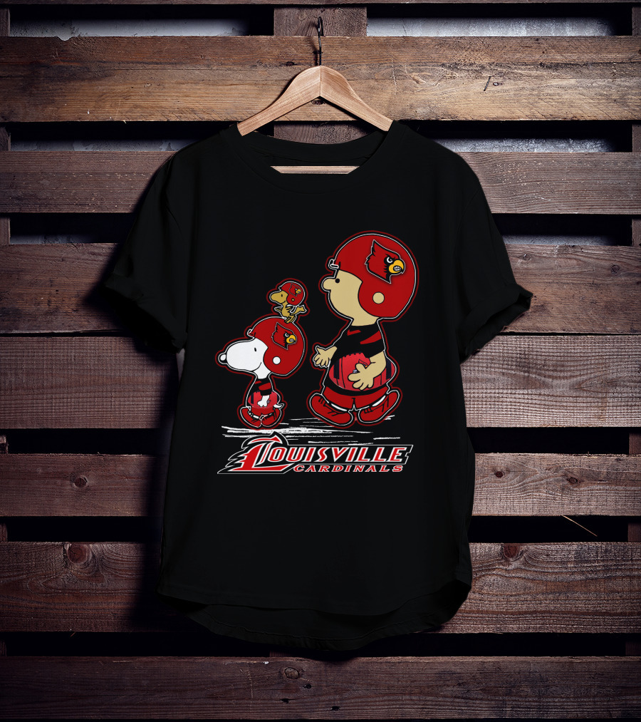 Snpfootball Louisville Cardinals Charlie Brown And Snoopy T-Shirt