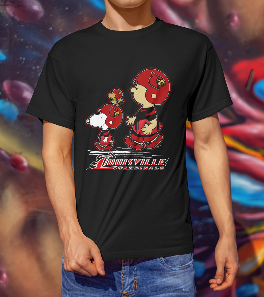 Snpfootball Louisville Cardinals Charlie Brown And Snoopy T-Shirt