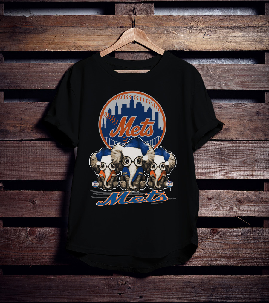 Mets Christmas Elephants New York Skyline T-Shirt
