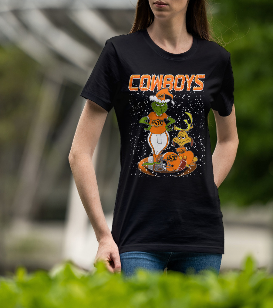 Grinchxmas OSU Cowboys Snowy Holiday Football T-Shirt