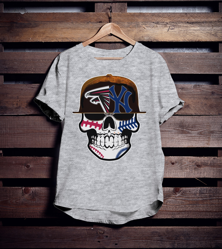 Atlanta Falcons New York Yankees Skull Baseball Football Fusion T-Shirt