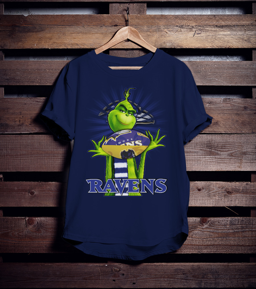 Grinch Holding Baltimore Ravens Football T-Shirt
