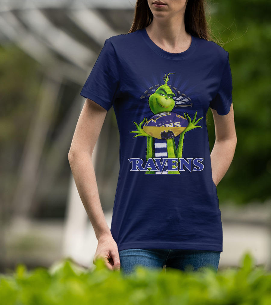 Grinch Holding Baltimore Ravens Football T-Shirt