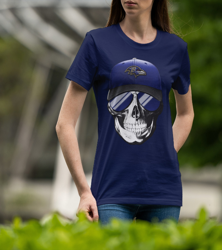 Skull With Baltimore Ravens Cap And Sunglasses T-Shirt