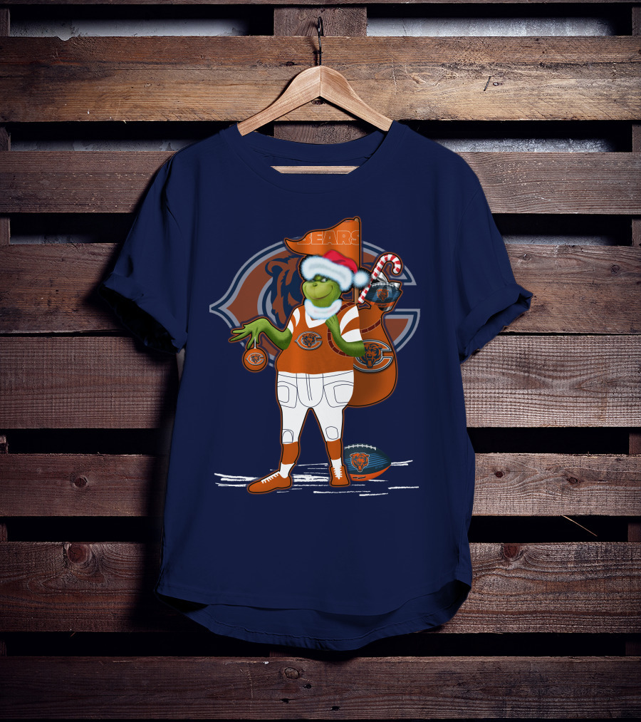 Grinchxmas Chicago Bears Holiday Football Fest With Bear In Santa Hat Holding Candy Cane And Ornament T-Shirt