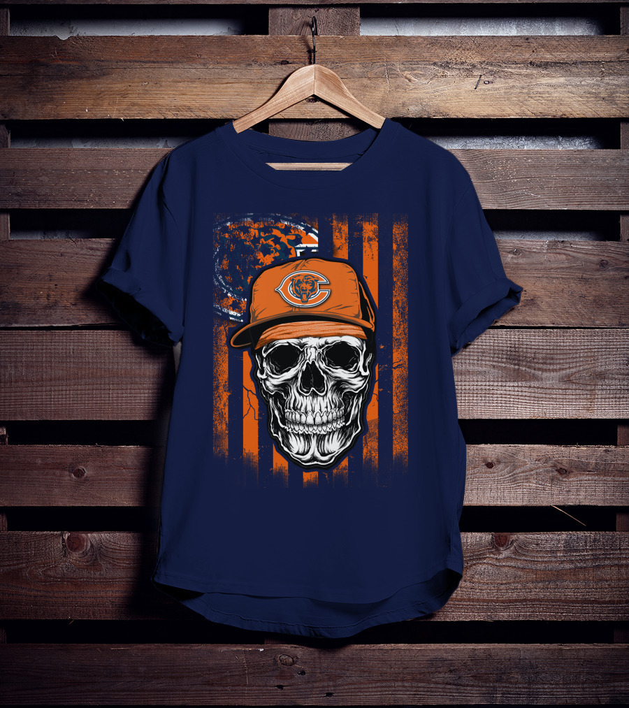 Skull V1 Chicago Bears Fan Skull Wearing Team Cap With Logo And Flag T-Shirt