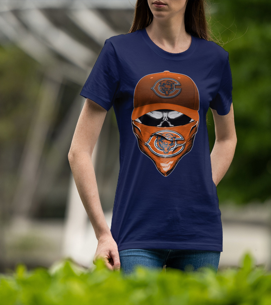 Chicago Bears Skull V6 Face Mask And Cap T-Shirt
