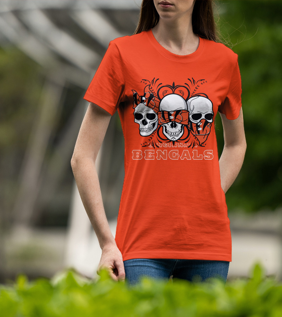 Cincinnati Bengals 3 Skull Motif T-Shirt