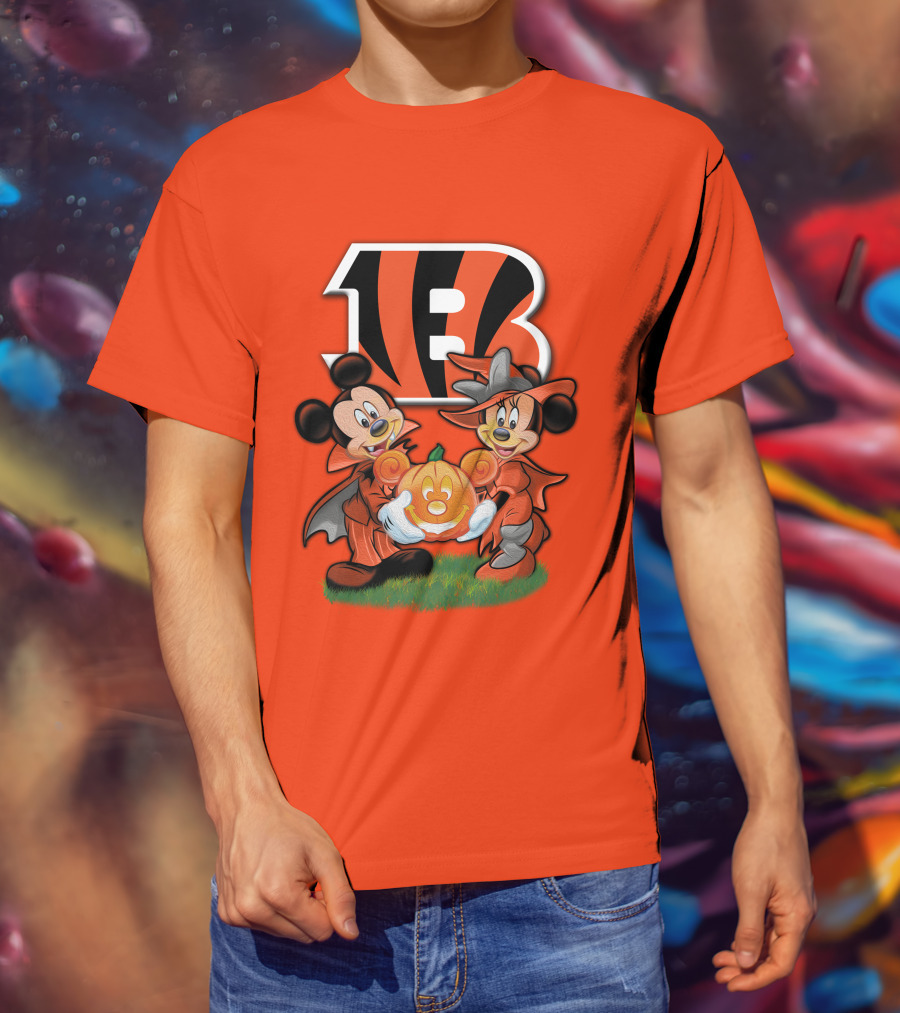 Cincinnati Bengals Halloween Mickey Minnie Pumpkin T-Shirt