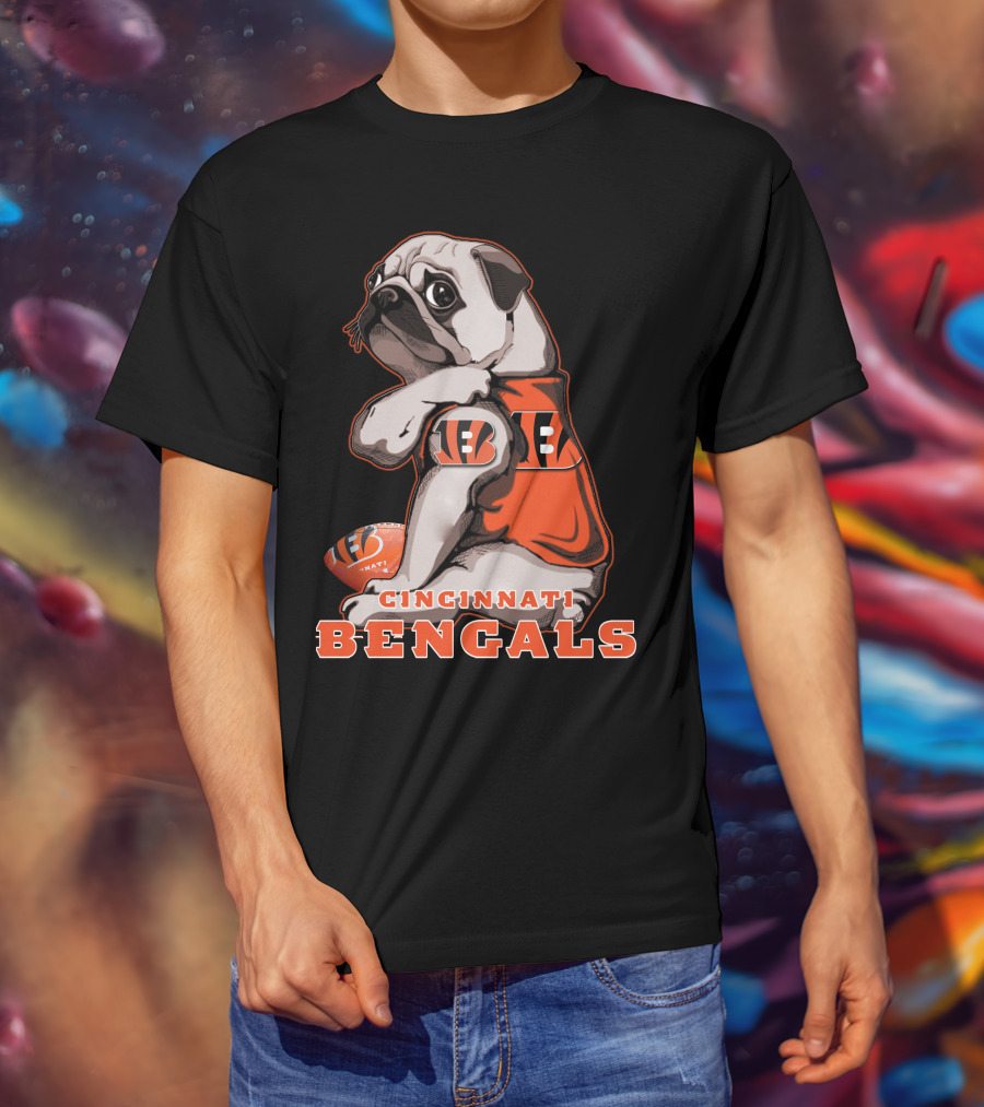 Cincinnati Bengals Pug Football T-Shirt