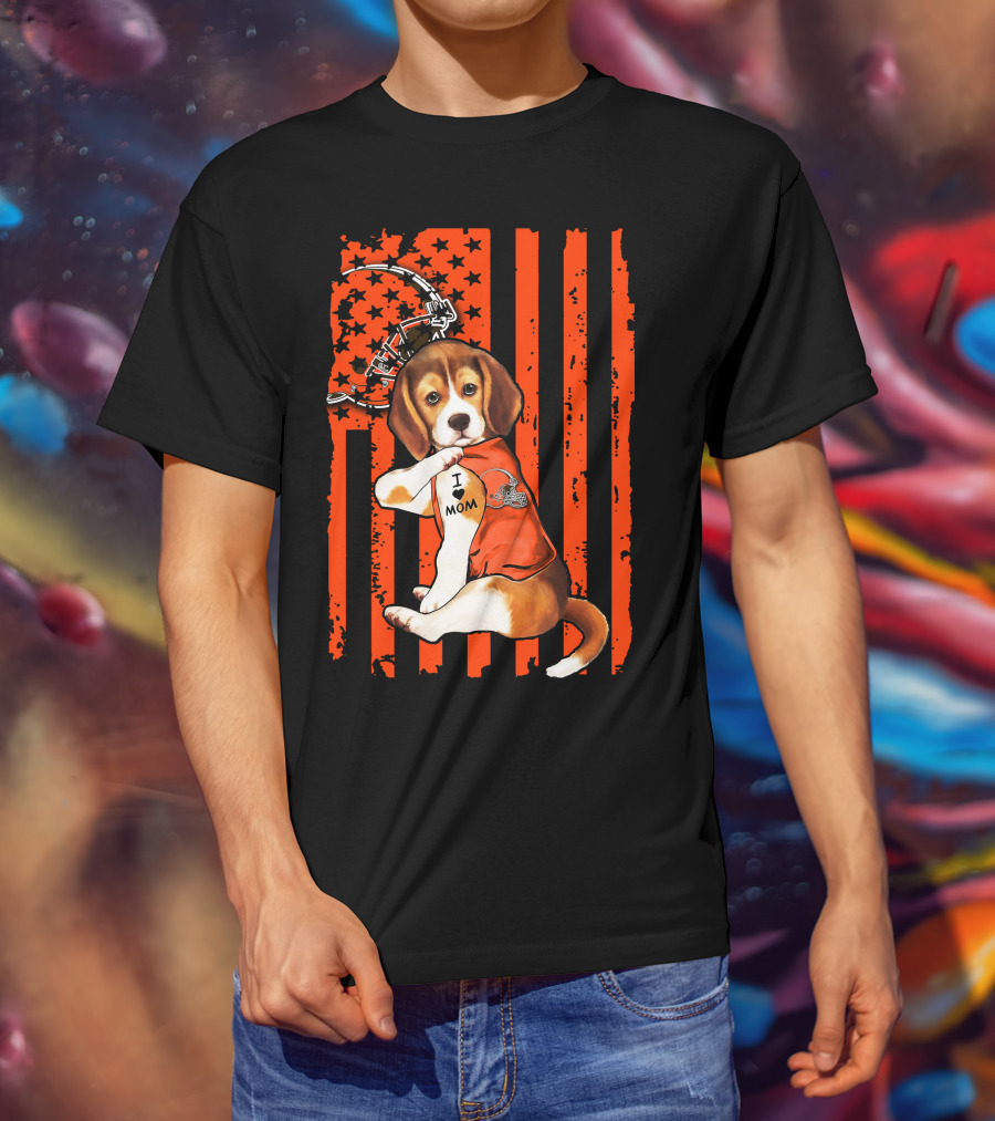 Beagle Cleveland Browns I Mom Retro Football Helmet And Stars T-Shirt