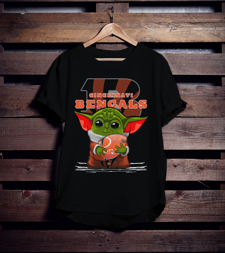 Yoda Cincinnati Bengals Football Fan T-Shirt