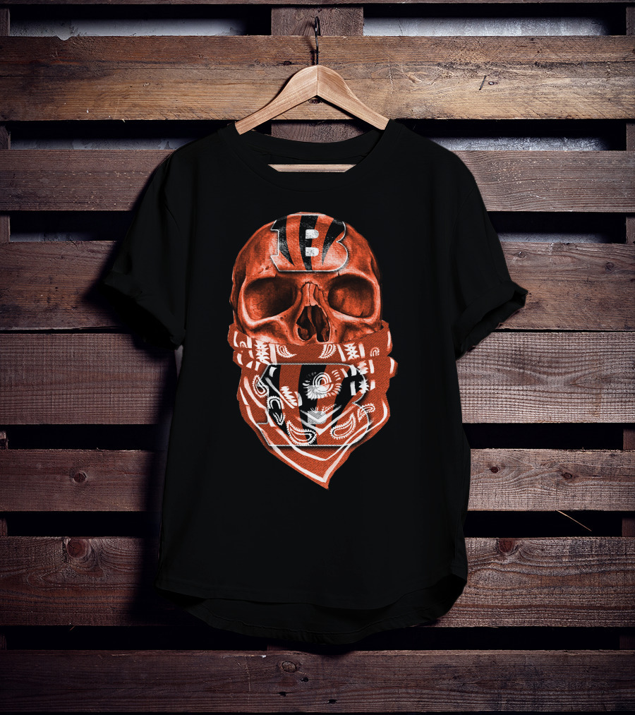 Cincinnati Bengals Skull Bandana Fan T-Shirt