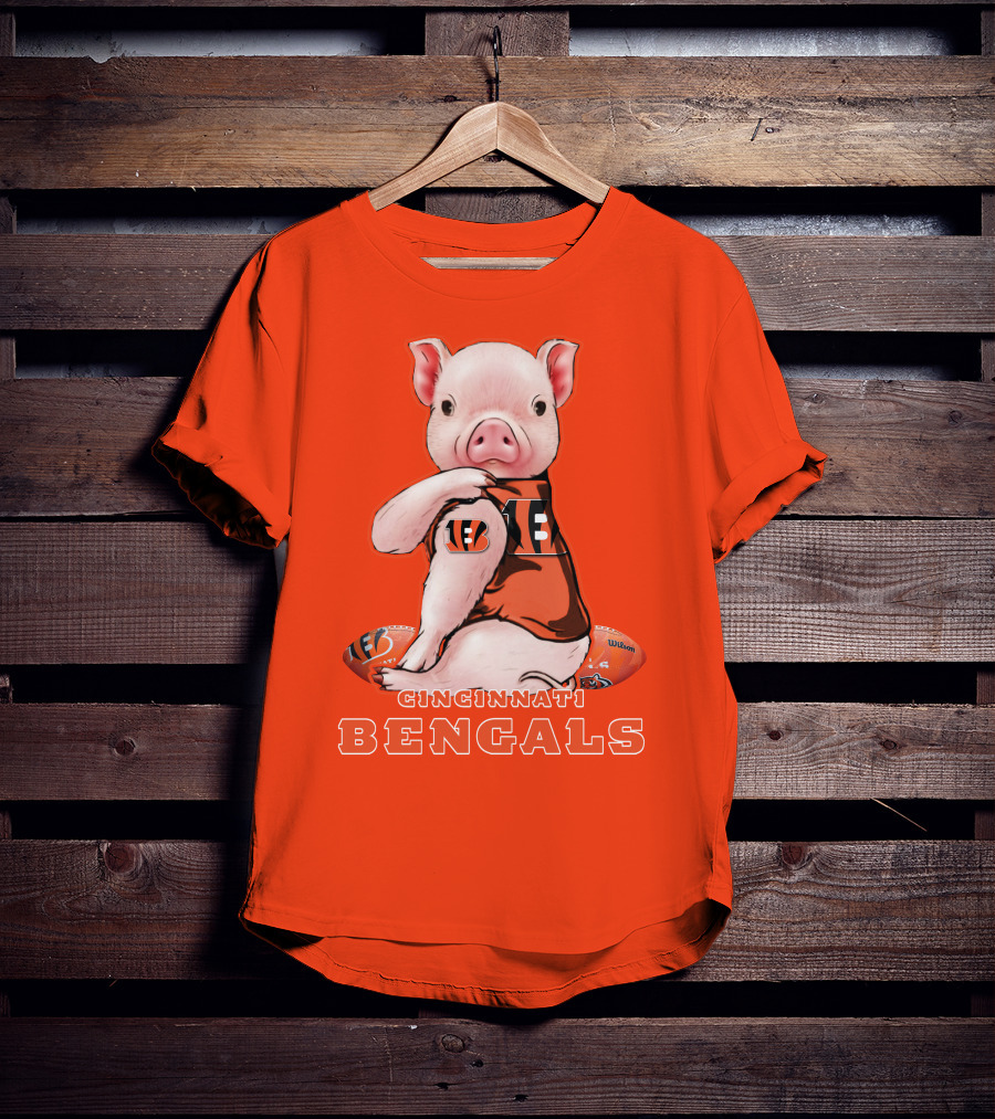 Cincinnati Bengals Pig With Football T-Shirt