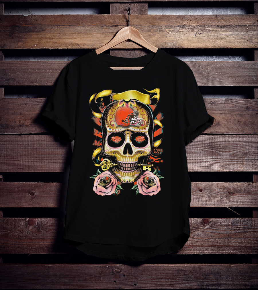 Cleveland Browns Sugar Skull Helmet Roses T-Shirt