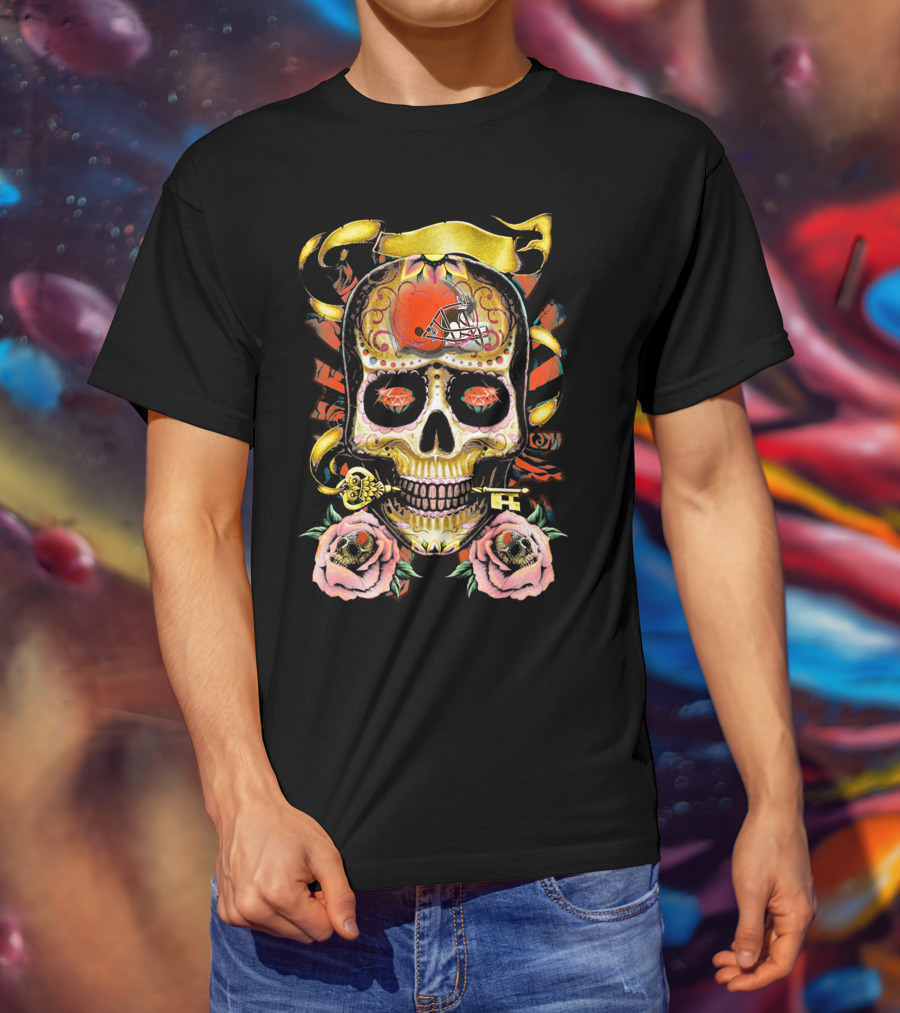 Cleveland Browns Sugar Skull Helmet Roses T-Shirt