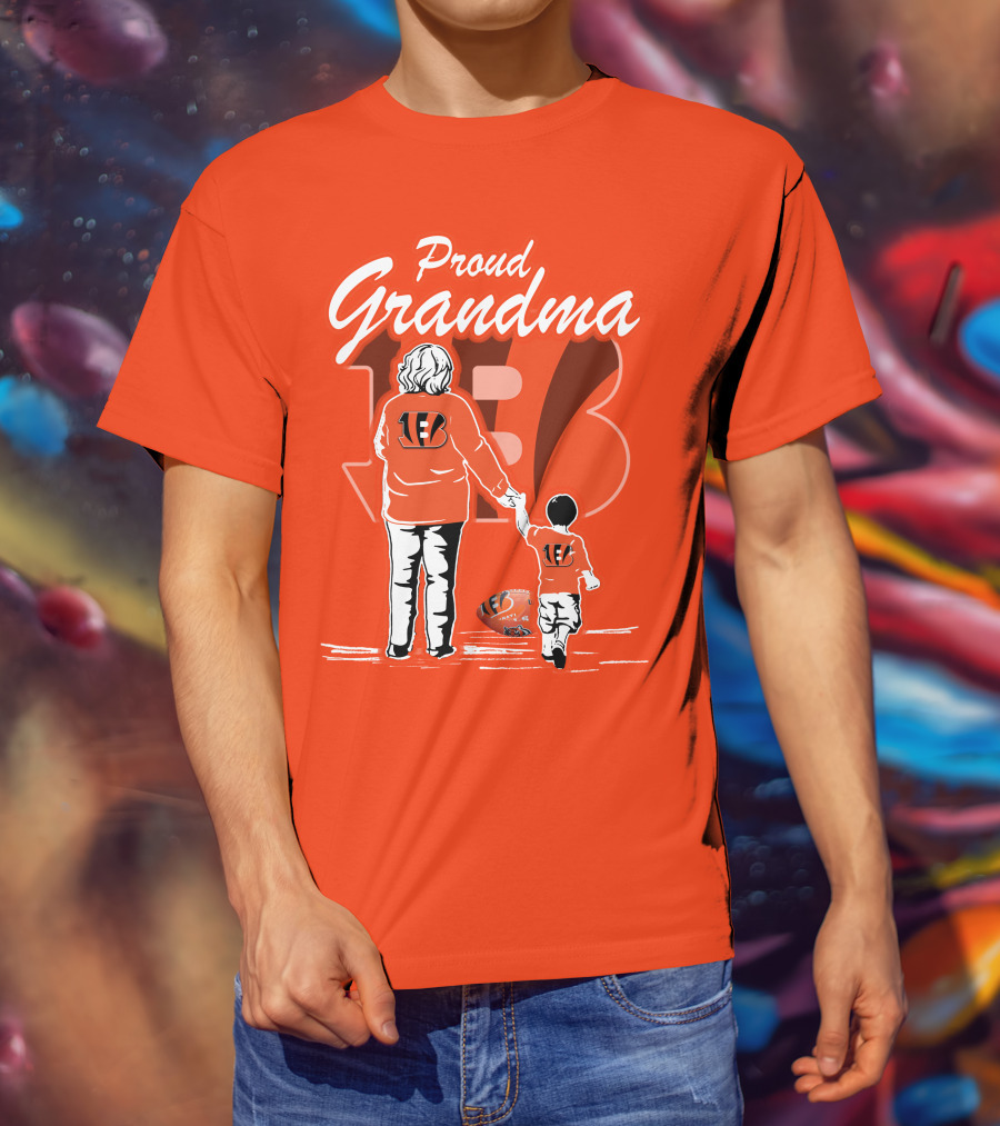 Proud Grandma Cincinnati Bengals Family Spirit Football Fan T-Shirt