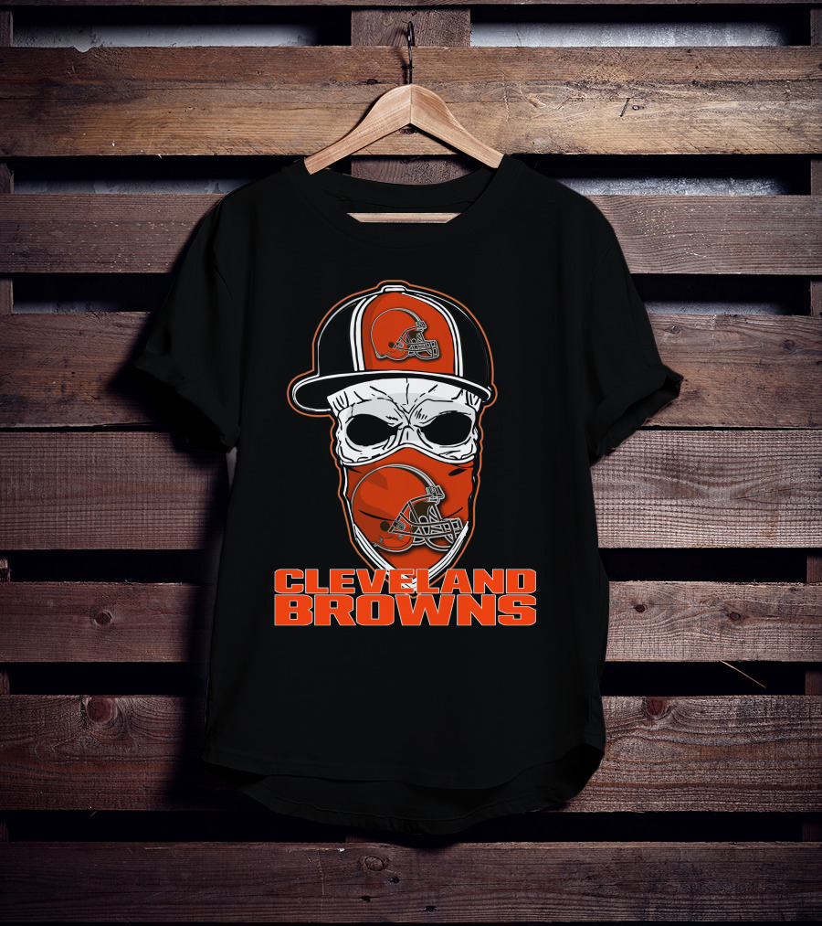 Cleveland Browns Skull With Helmet Hat And Face Mask T-Shirt