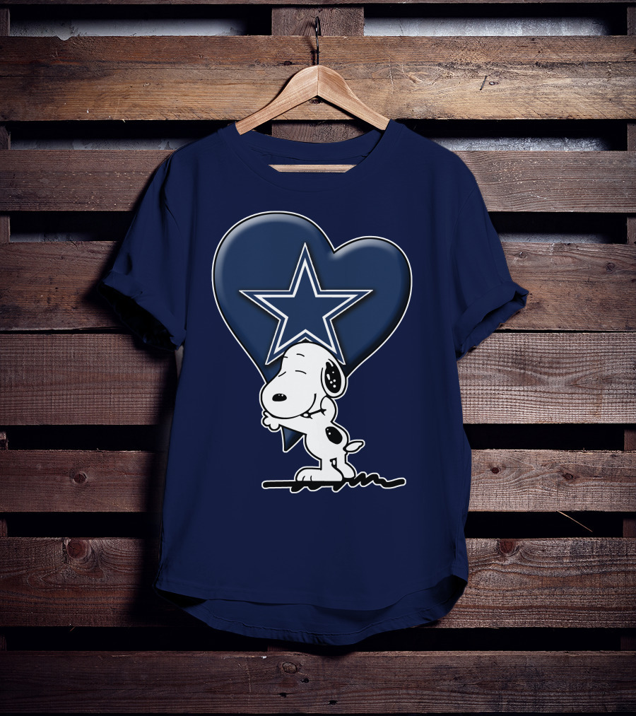 Snoopy Hugging Heart With Dallas Cowboys Star T-Shirt