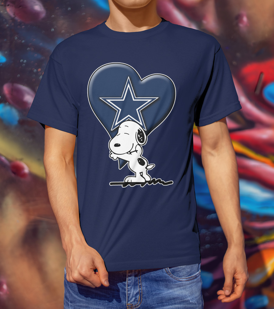 Snoopy Hugging Heart With Dallas Cowboys Star T-Shirt