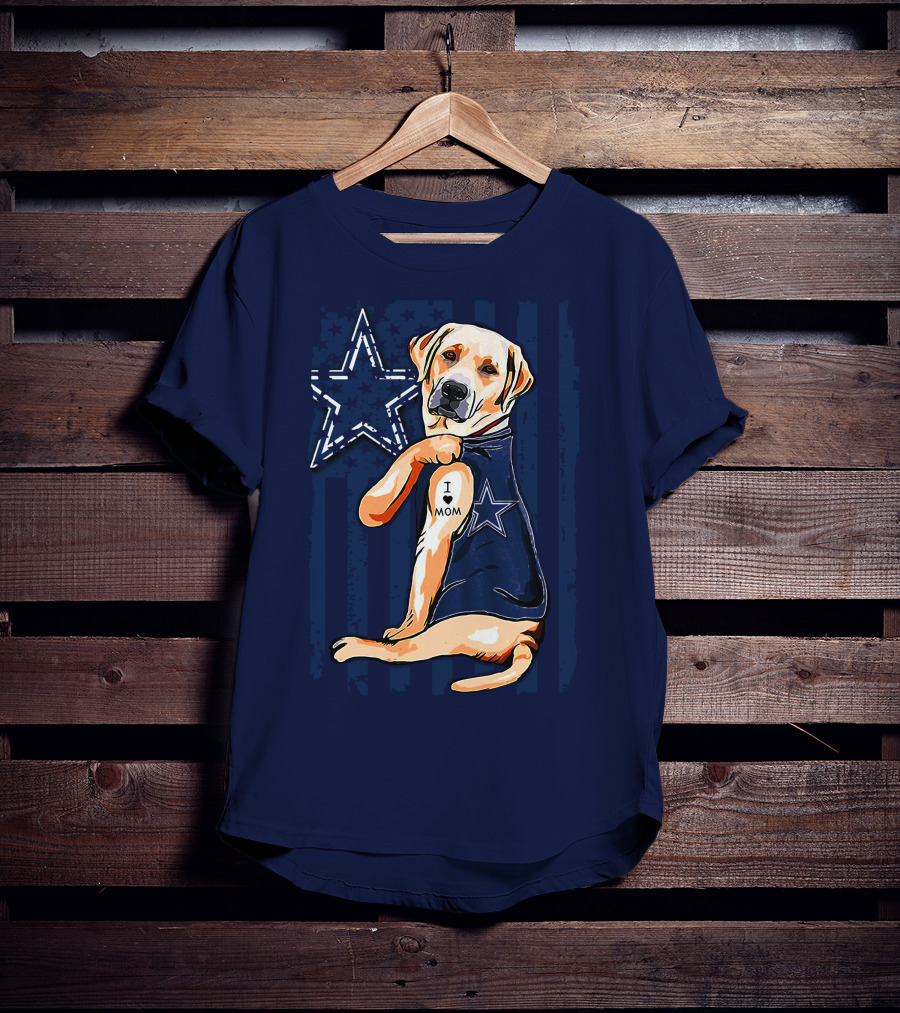 Labrador Retriever Loves Mom Dallas Cowboys Fan T-Shirt