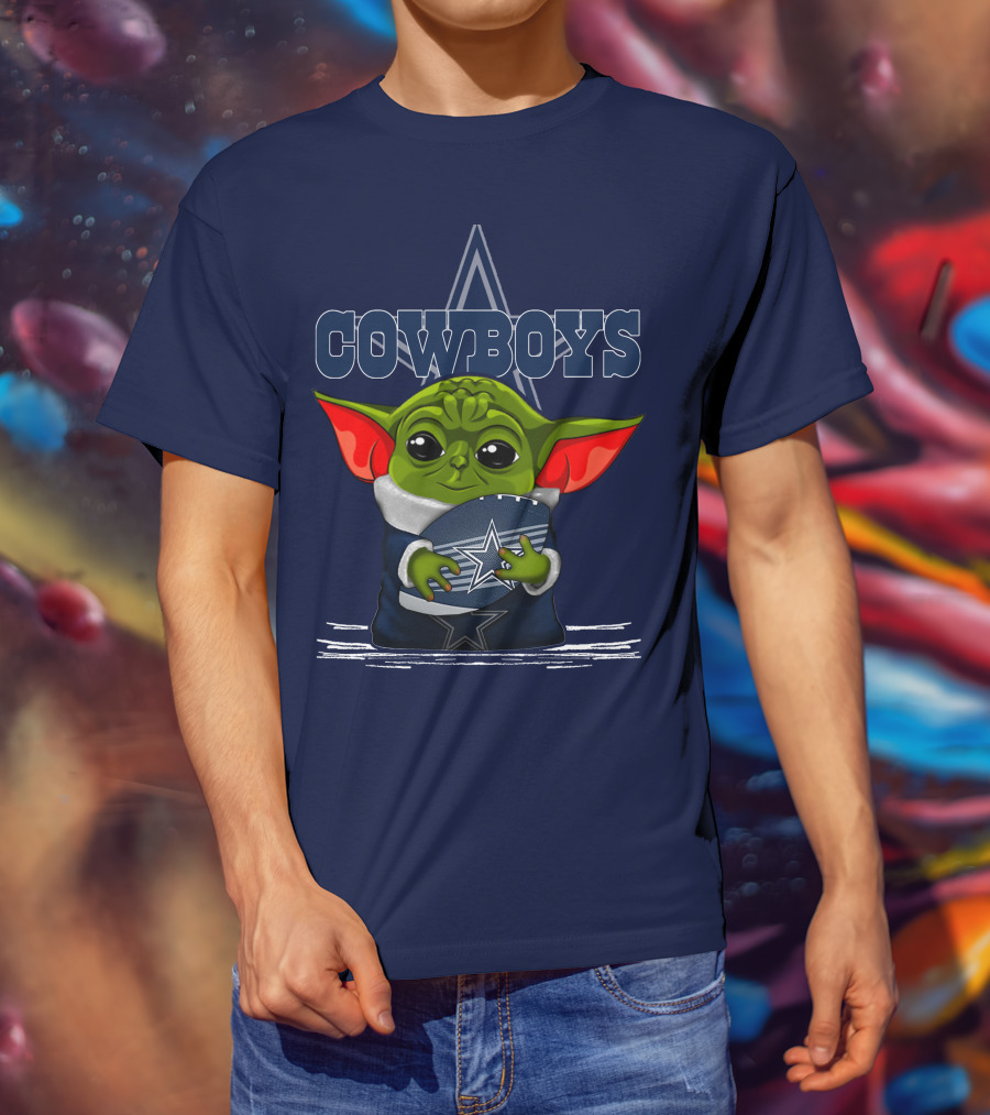 COWBOYS Yoda Holding Football Star T-Shirt