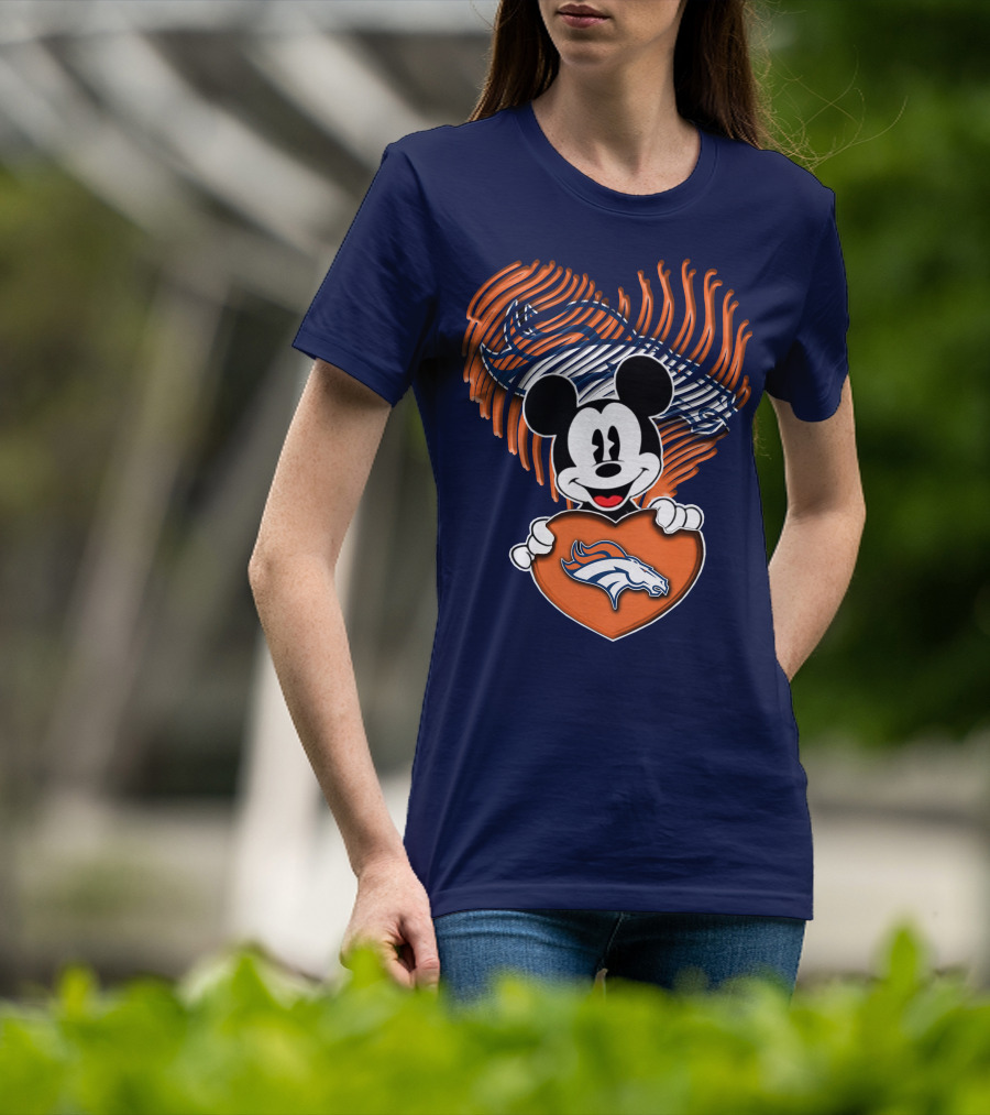 Mickey Mouse Holding Denver Broncos Logo Heart With Bronco Horse Outline T-Shirt