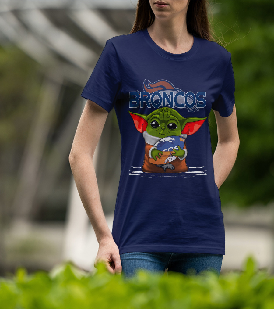 Yoda Holding Denver Broncos Logo With Baby Alien In Orange Robe T-Shirt