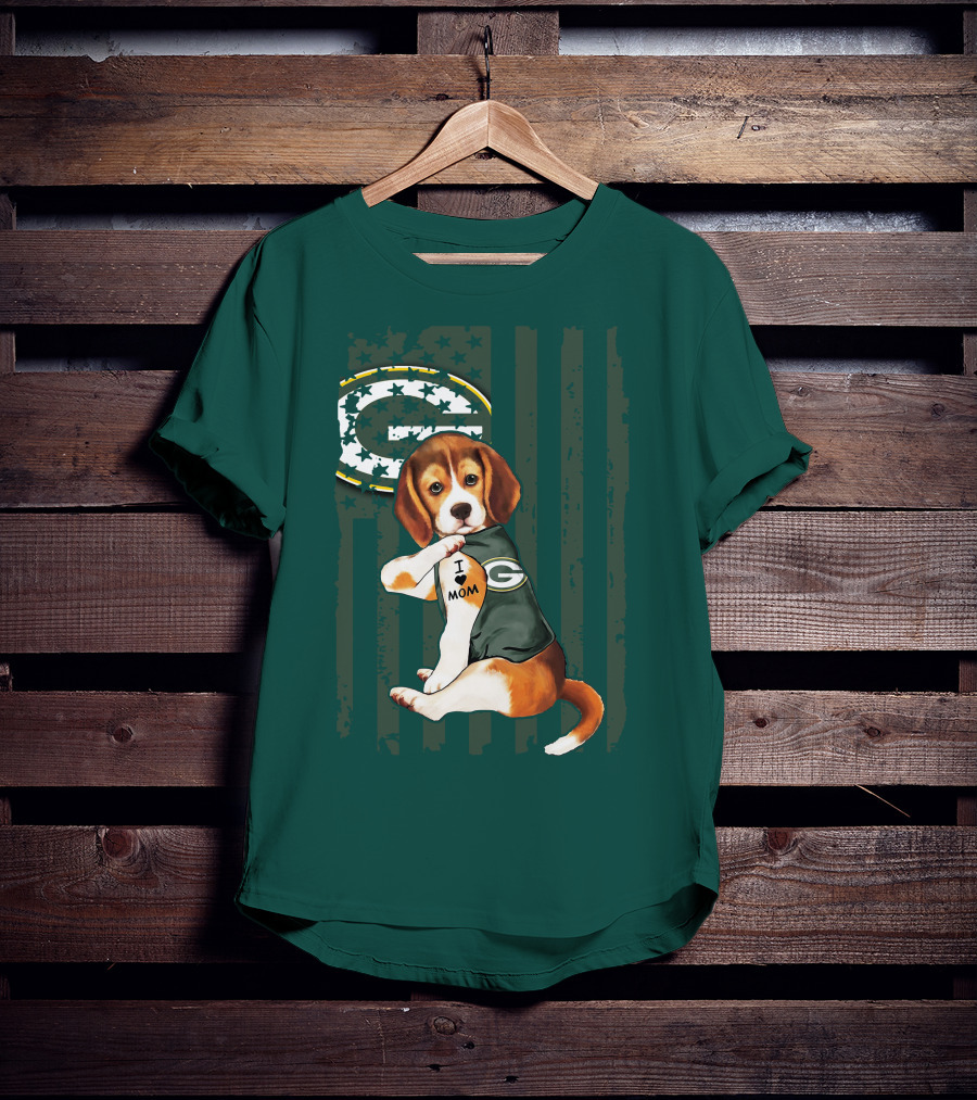 Beagle Wearing Green Bay Packers Jersey With I Love Mom Tattoo T-Shirt