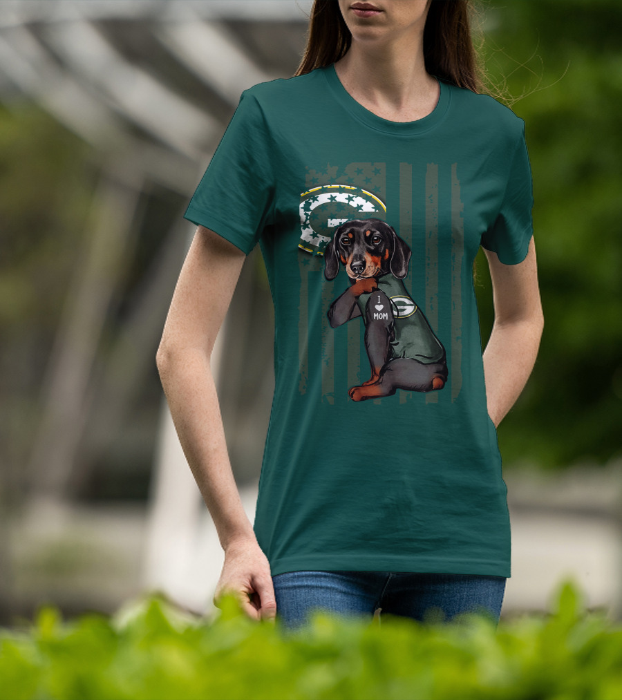 Dachshund Green Bay Packers I Love Mom Fan T-Shirt